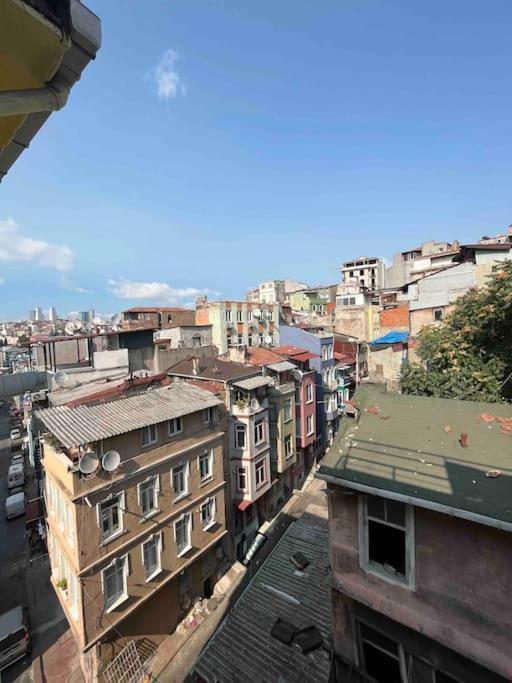 Amuer 8 Istambul