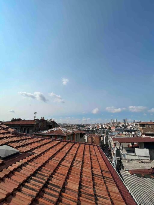 Amuer 8 İstanbul